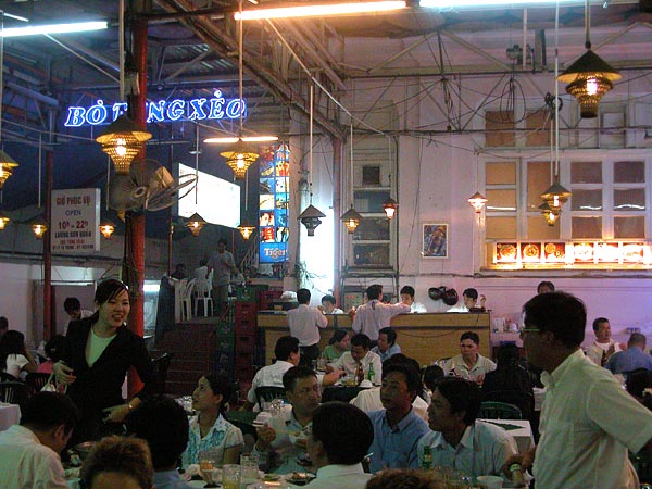 Saigon's Luong Son Quan - Bo Tung Xeo: Beer Garden Vietnamese Style